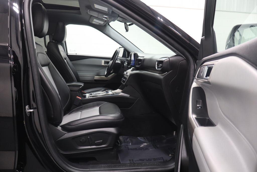 used 2023 Ford Explorer car, priced at $31,245
