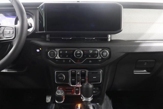 new 2026 Jeep Wrangler car, priced at $45,838