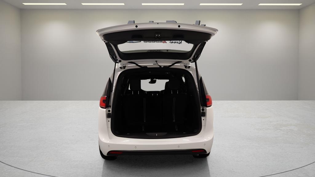 new 2026 Chrysler Pacifica car, priced at $36,612