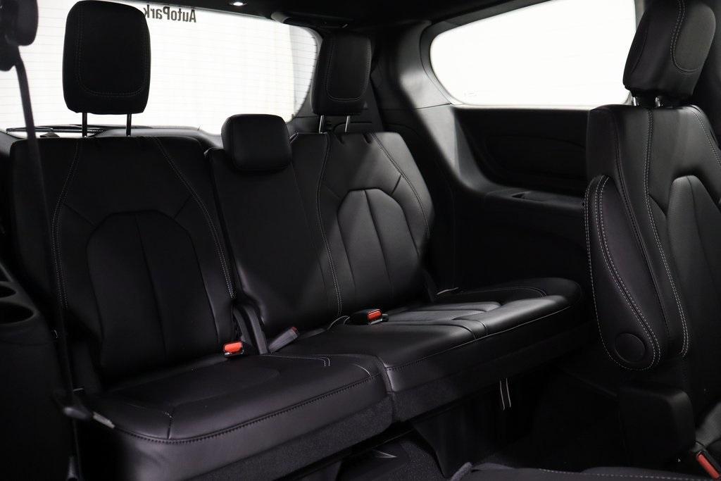 new 2026 Chrysler Pacifica car, priced at $41,611
