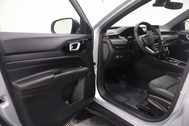 new 2026 Jeep Compass car, priced at $27,148