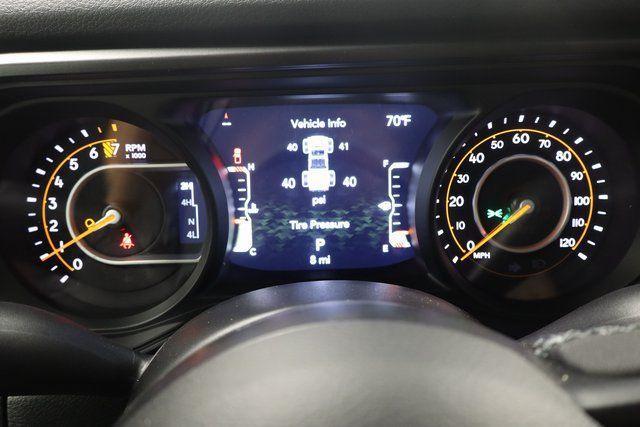 new 2025 Jeep Gladiator car, priced at $38,389