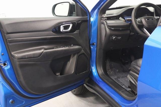 new 2026 Jeep Compass car, priced at $26,618