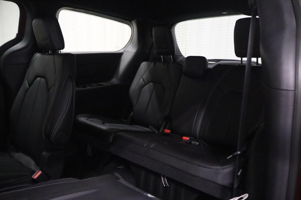 new 2026 Chrysler Pacifica car, priced at $40,515