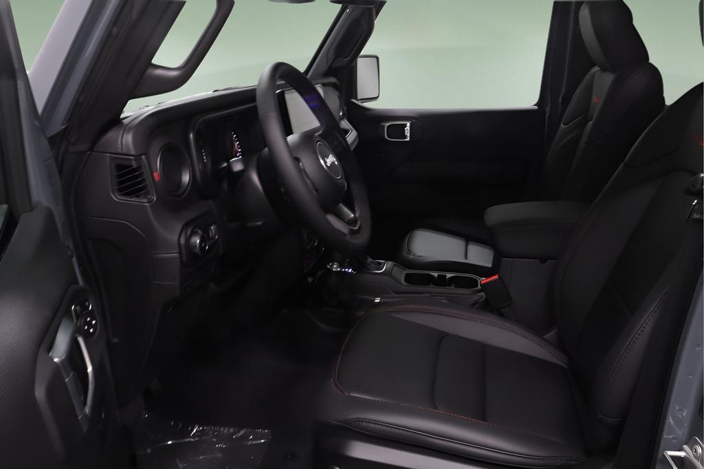 new 2026 Jeep Wrangler car, priced at $58,504