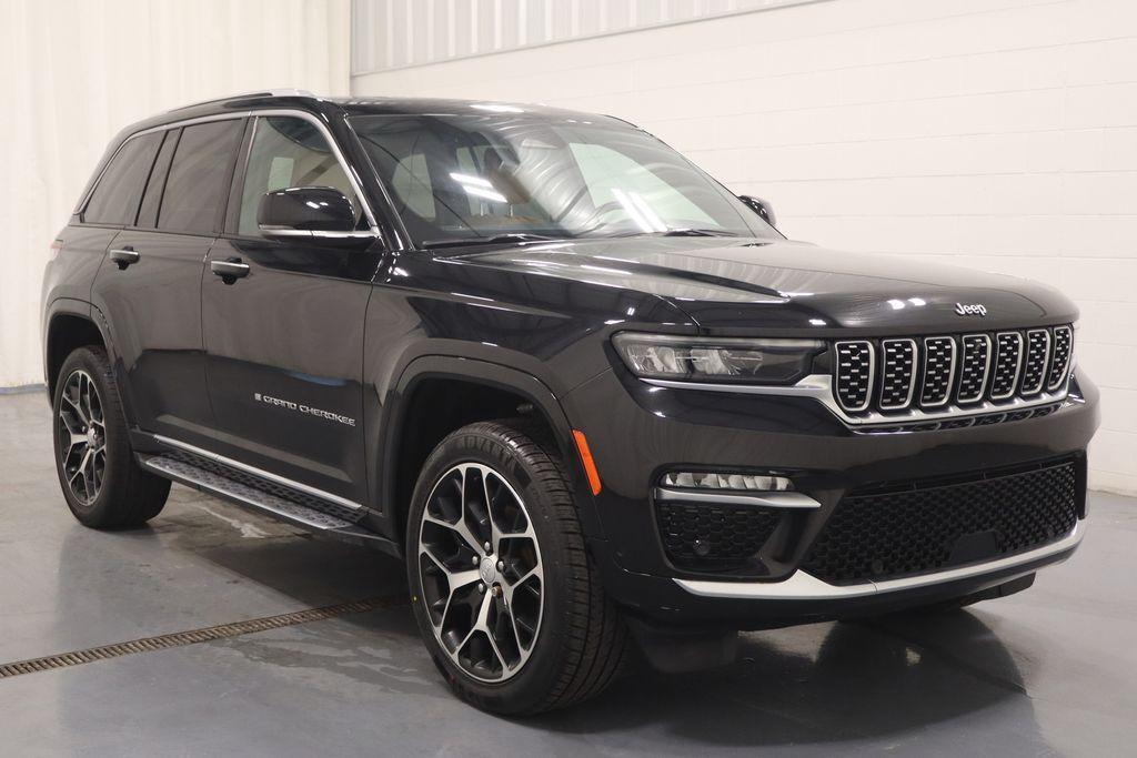 used 2022 Jeep Grand Cherokee car, priced at $36,995