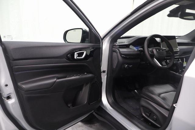 new 2026 Jeep Compass car, priced at $30,869