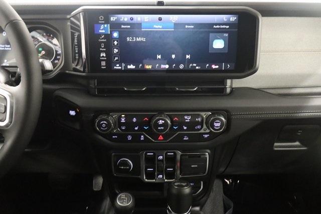 new 2026 Jeep Wrangler car, priced at $47,573