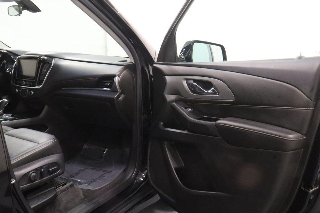 used 2019 Chevrolet Traverse car, priced at $20,245