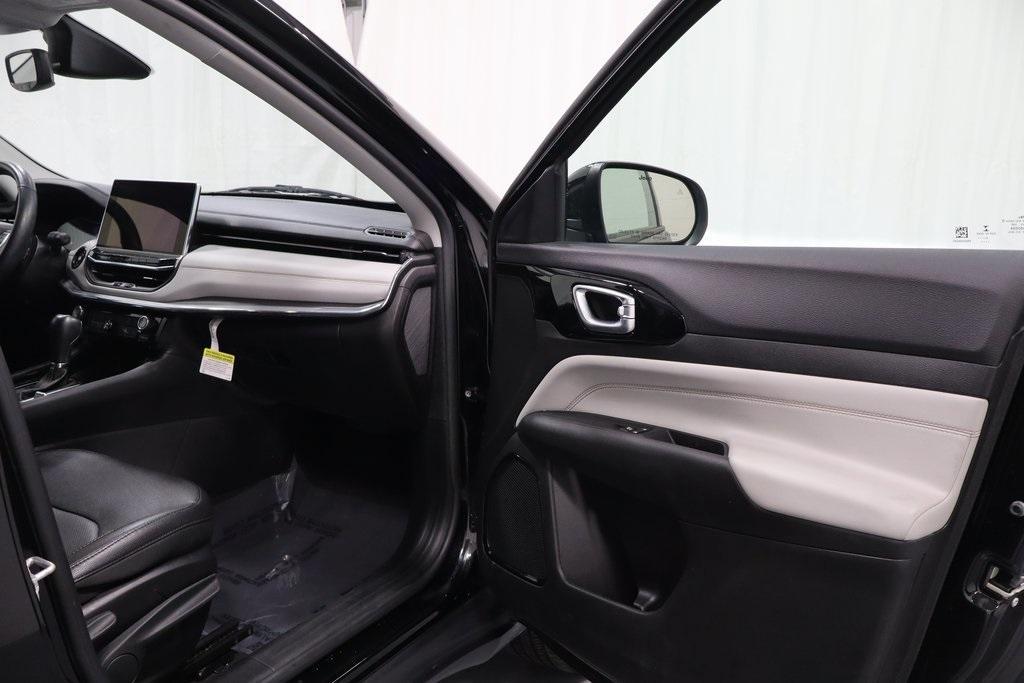 used 2022 Jeep Compass car, priced at $22,595