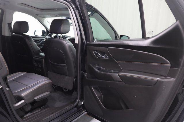 used 2021 Chevrolet Traverse car, priced at $29,563