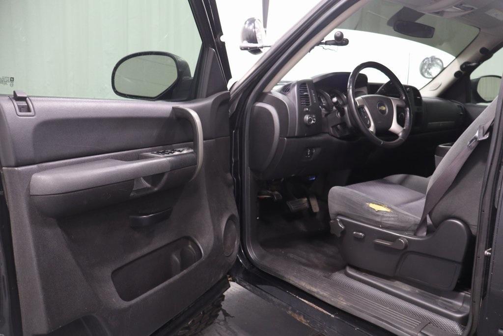 used 2009 Chevrolet Silverado 1500 car, priced at $9,995