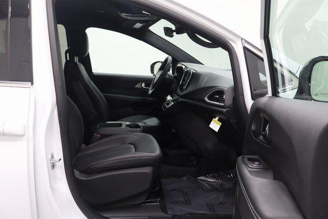 new 2026 Chrysler Voyager car, priced at $37,258