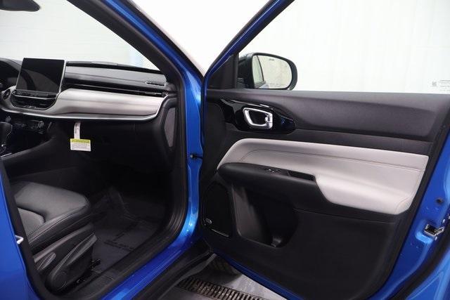 new 2026 Jeep Compass car, priced at $30,041