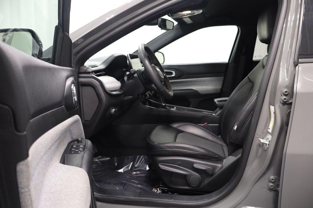 used 2024 Jeep Compass car, priced at $21,245