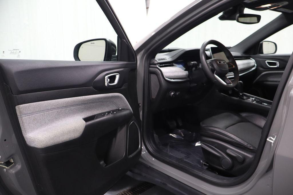 used 2024 Jeep Compass car, priced at $21,245