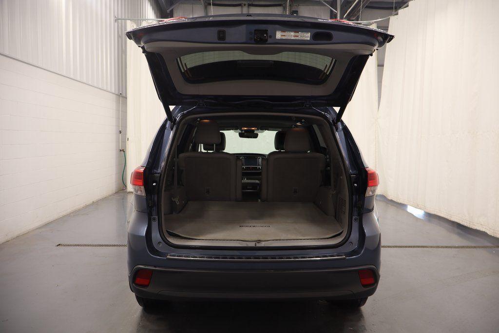 used 2018 Toyota Highlander car, priced at $22,595