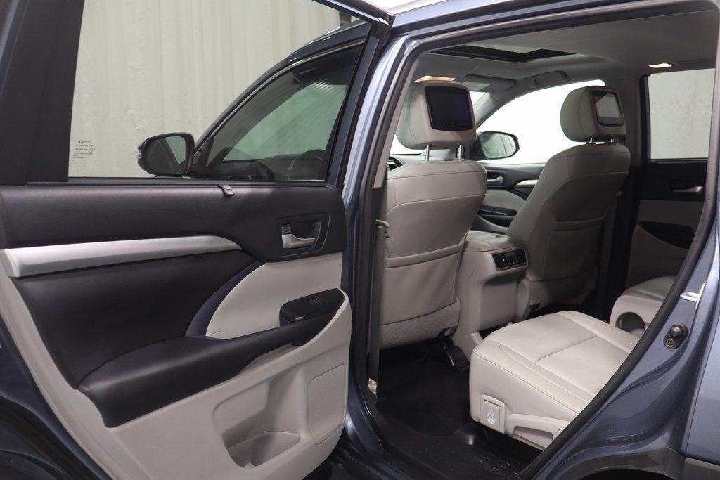 used 2018 Toyota Highlander car, priced at $22,595