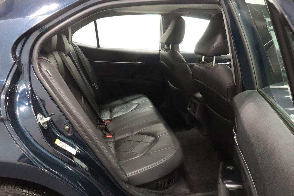used 2018 Toyota Camry Hybrid car, priced at $18,245