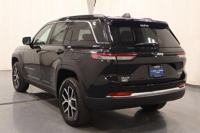new 2025 Jeep Grand Cherokee car, priced at $42,182