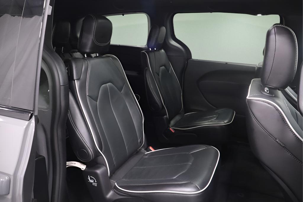 used 2025 Chrysler Pacifica car, priced at $34,245