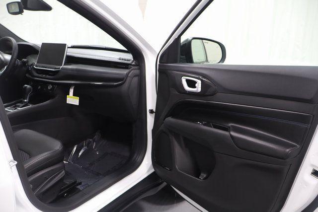 new 2026 Jeep Compass car, priced at $25,869
