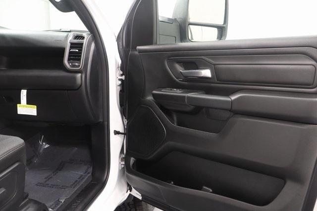 new 2025 Ram 1500 car, priced at $44,679