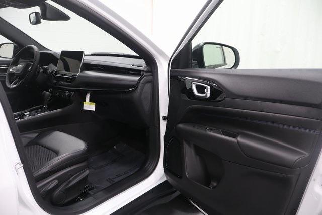 new 2026 Jeep Compass car, priced at $30,472