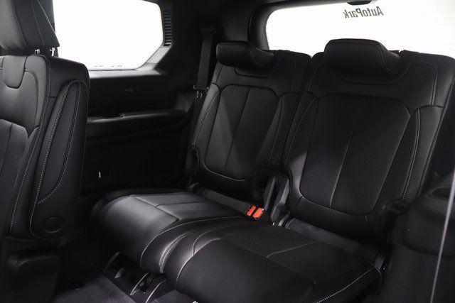 new 2025 Jeep Grand Cherokee L car, priced at $42,304