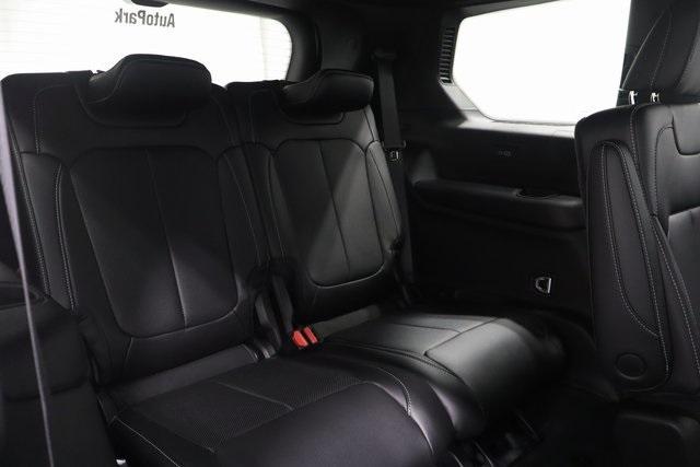 new 2025 Jeep Grand Cherokee L car, priced at $45,954