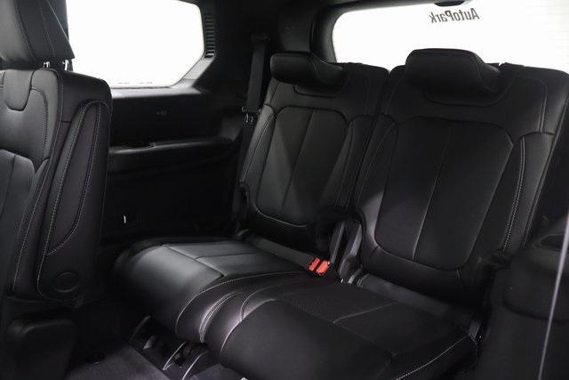 new 2025 Jeep Grand Cherokee L car, priced at $45,954