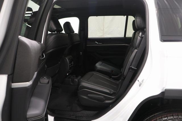 new 2025 Jeep Grand Cherokee L car, priced at $45,954