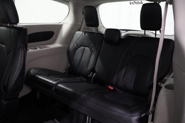 used 2024 Chrysler Pacifica car, priced at $27,995