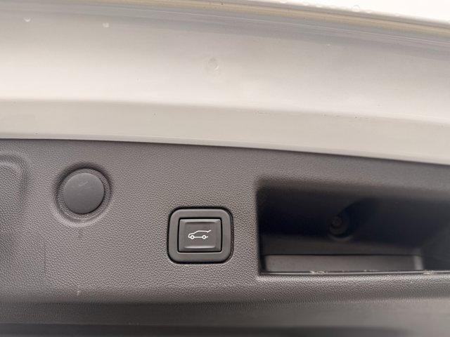 used 2022 Chevrolet Equinox car, priced at $25,995