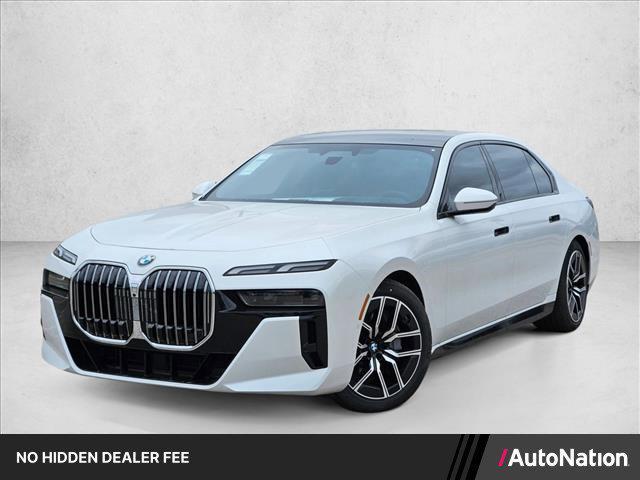 new 2025 BMW 760 car, priced at $132,751
