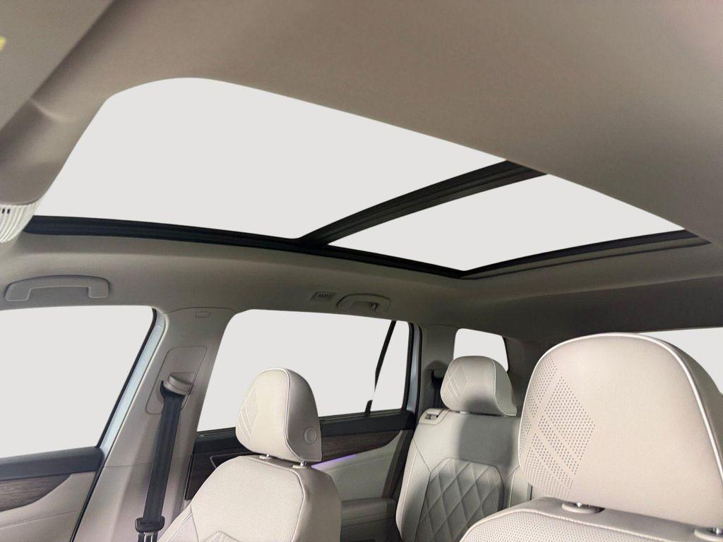 new 2026 Volkswagen Atlas car, priced at $52,618