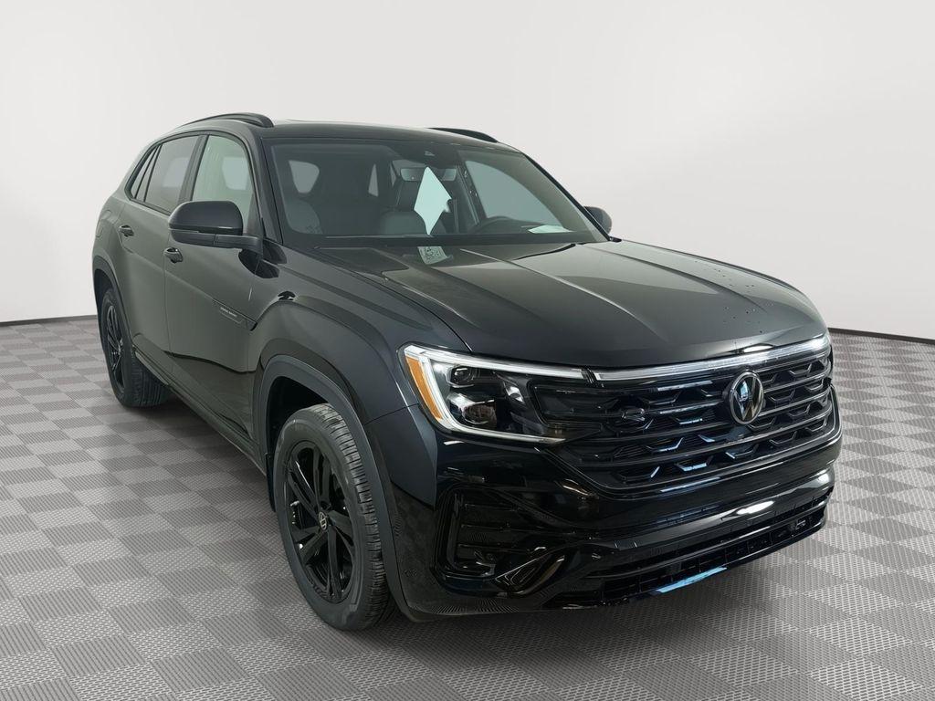 new 2026 Volkswagen Atlas Cross Sport car, priced at $48,800