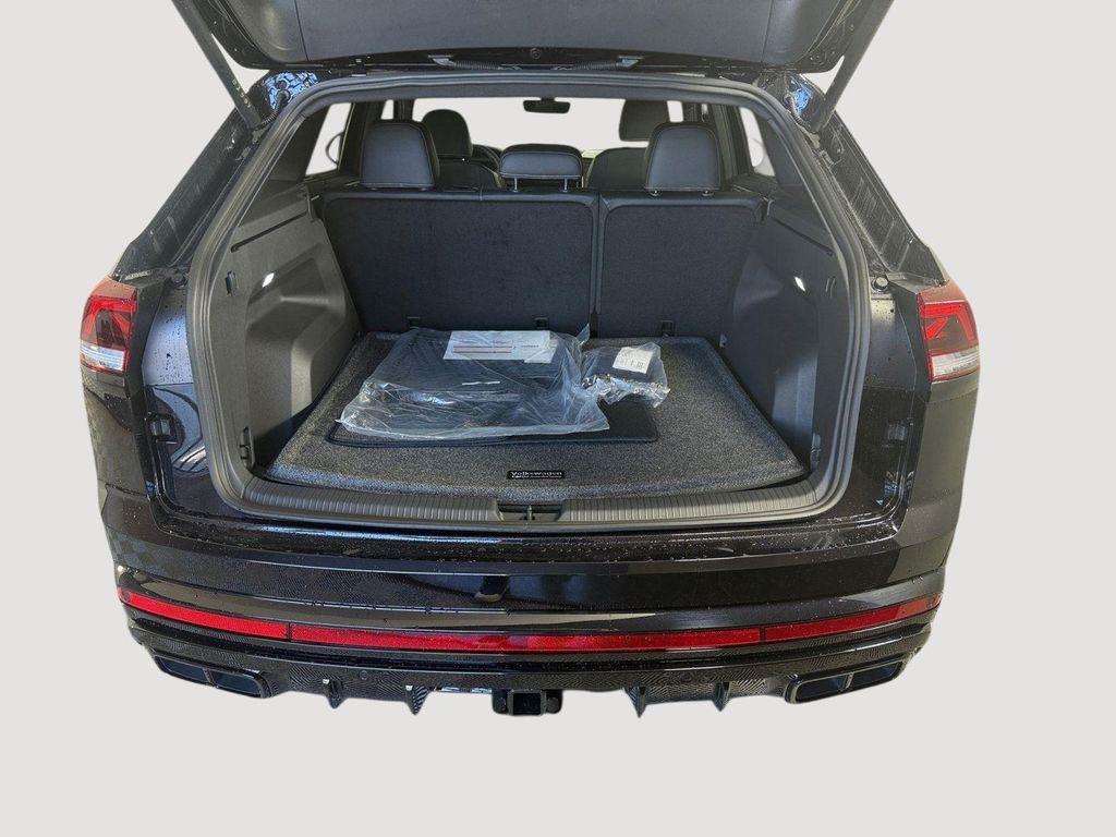 new 2026 Volkswagen Atlas Cross Sport car, priced at $48,800