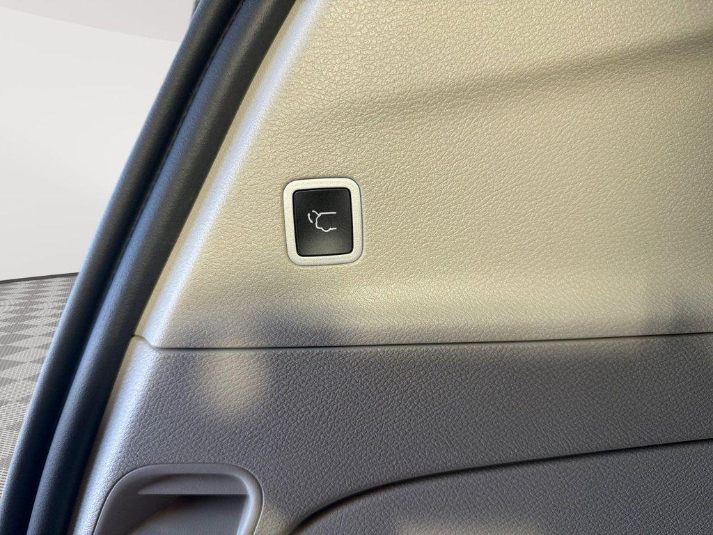 used 2022 Chrysler Pacifica car, priced at $30,000