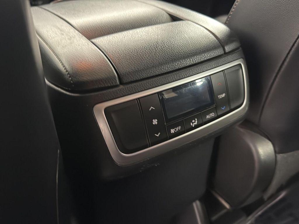 used 2015 Toyota Highlander car, priced at $22,387