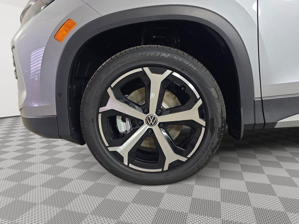 new 2026 Volkswagen Tiguan car, priced at $36,786