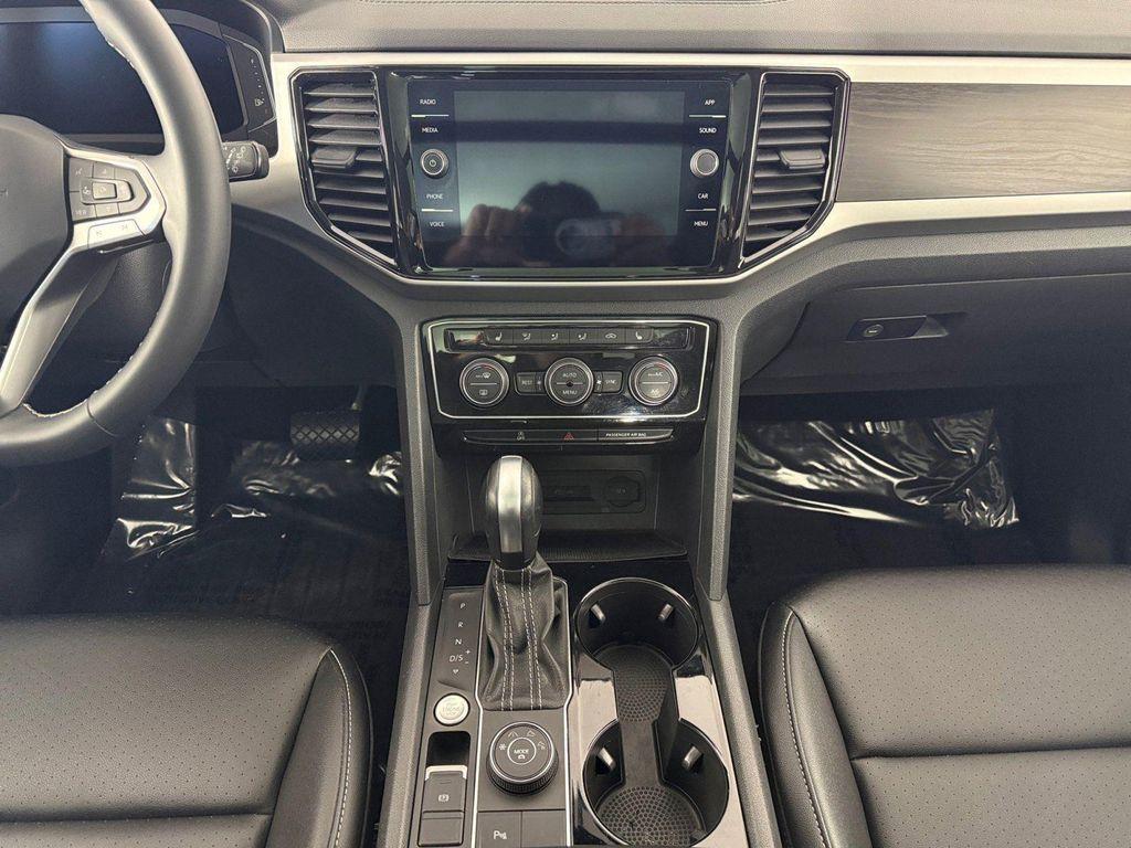 used 2023 Volkswagen Atlas car, priced at $30,687