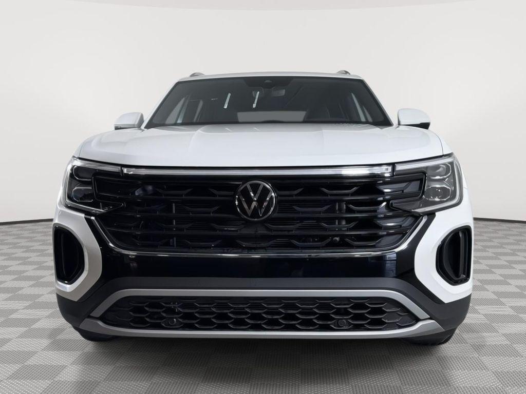 new 2026 Volkswagen Atlas Cross Sport car, priced at $39,044