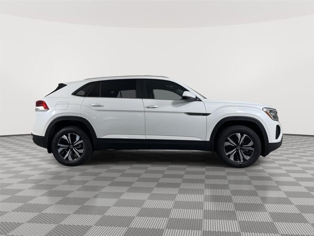 new 2026 Volkswagen Atlas Cross Sport car, priced at $39,044