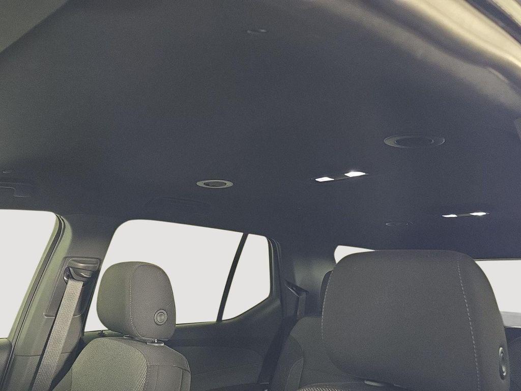 used 2023 Chevrolet Traverse car, priced at $35,000