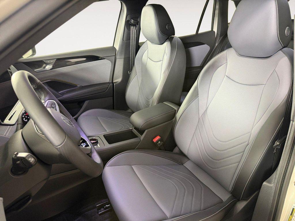 new 2026 Volkswagen Tiguan car, priced at $40,226