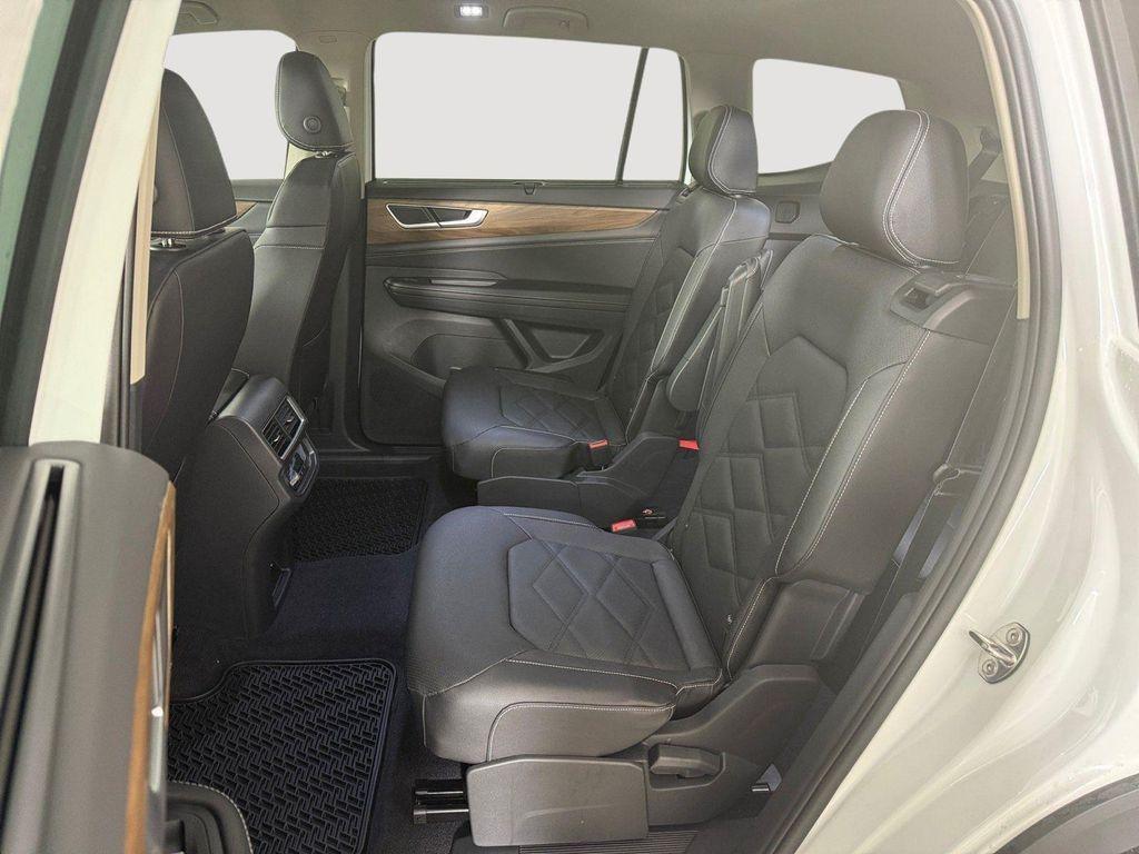 new 2026 Volkswagen Atlas car, priced at $46,057