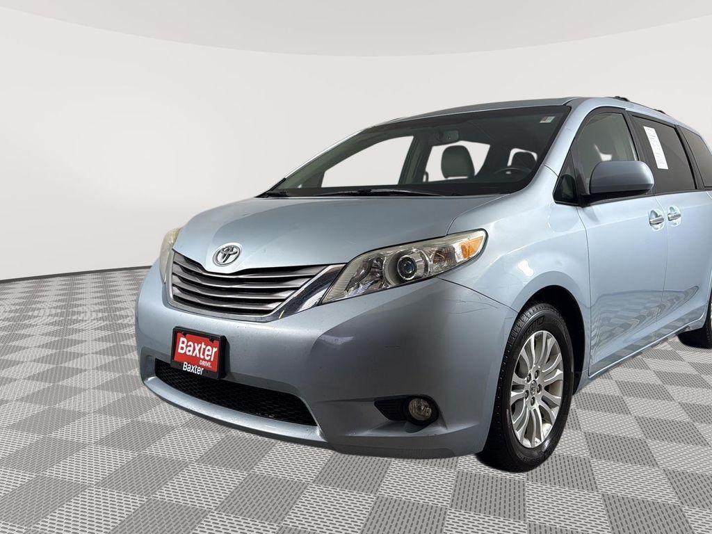 used 2016 Toyota Sienna car, priced at $22,989