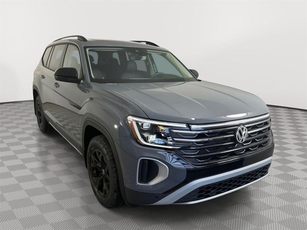 new 2026 Volkswagen Atlas car, priced at $46,723
