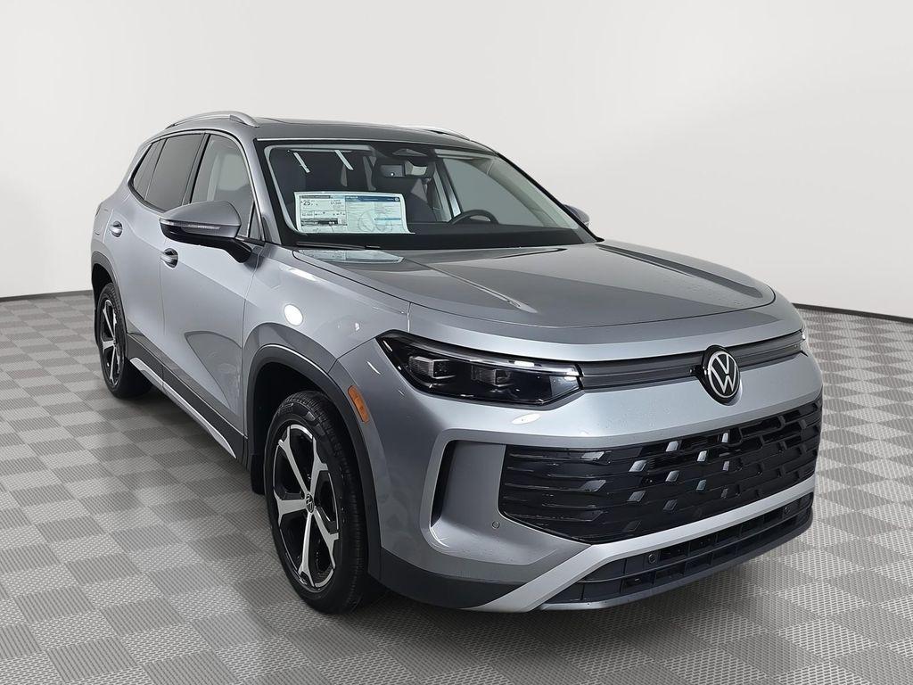 new 2026 Volkswagen Tiguan car, priced at $36,786